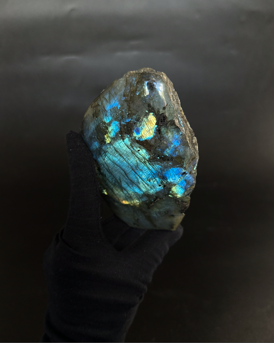 Labradorite,Flat Base (Slab)