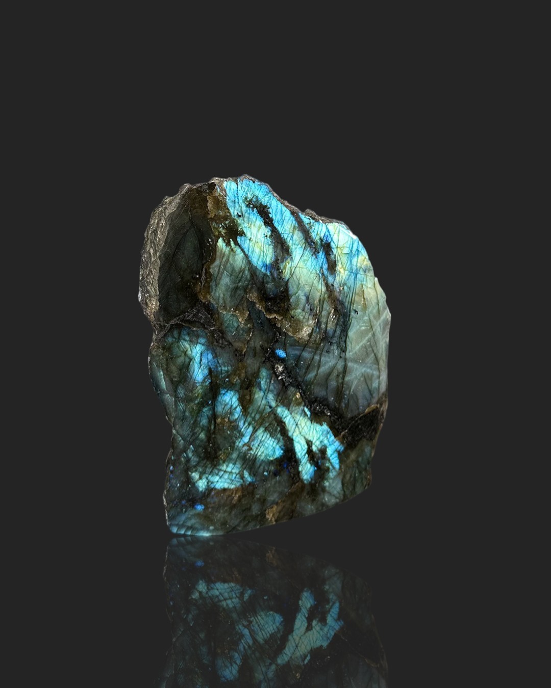Labradorite  Flat Base (Slab)