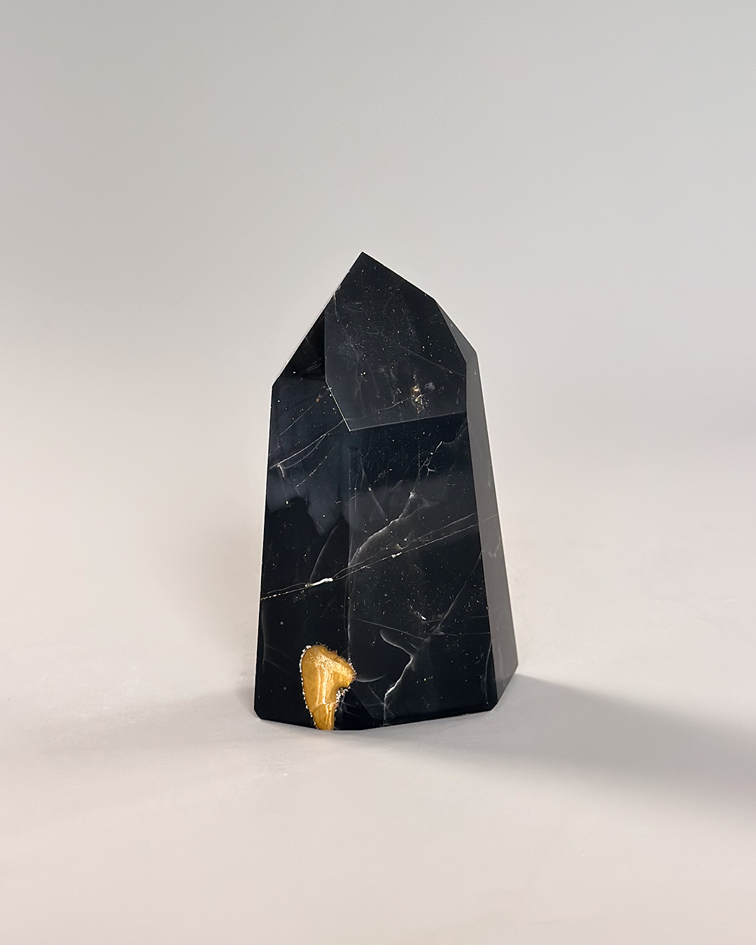 Onyx Black Generator
