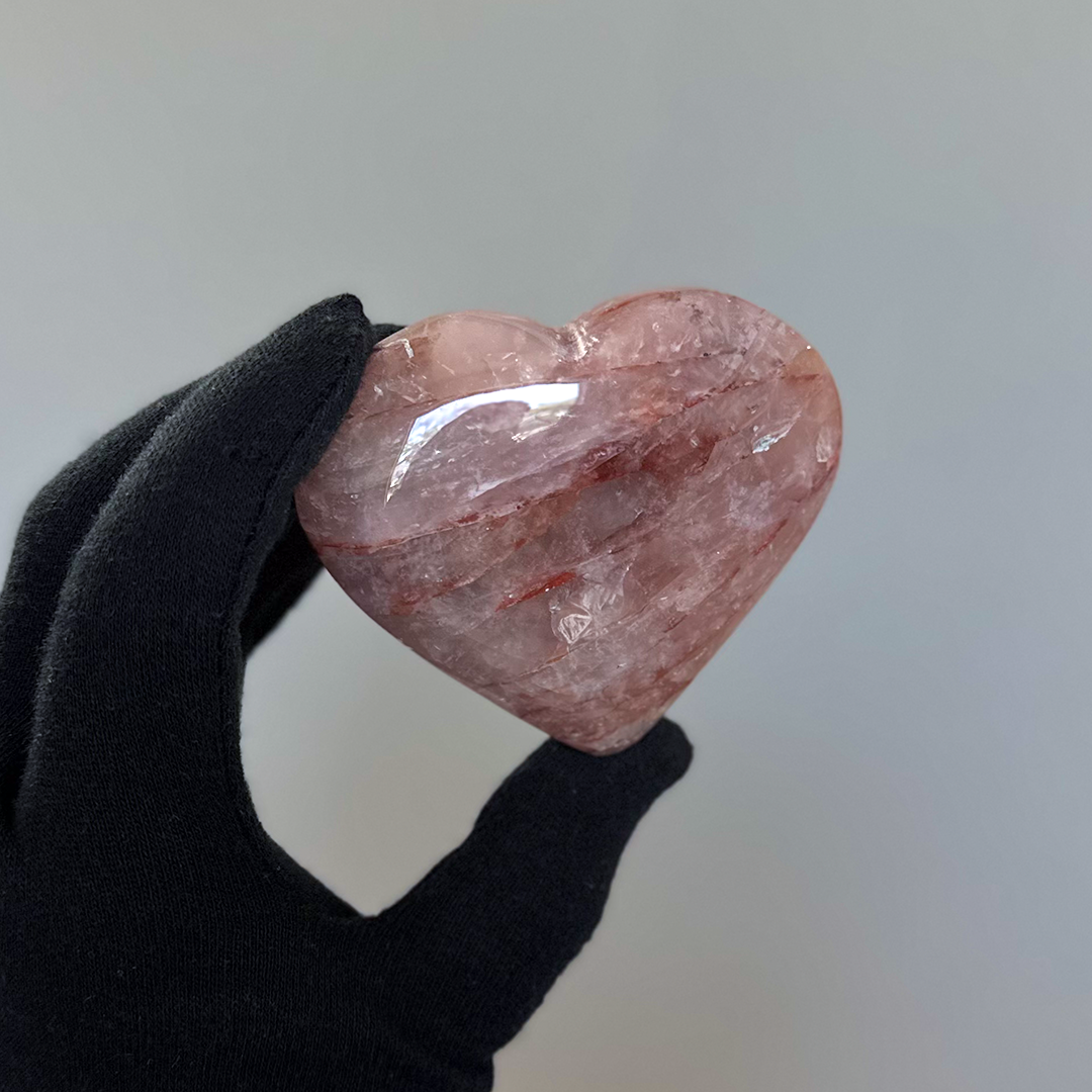 Hematoidal Quartz Red, Heart