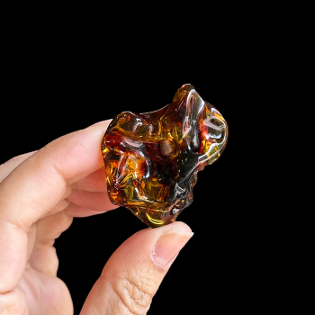 Amber Free form
