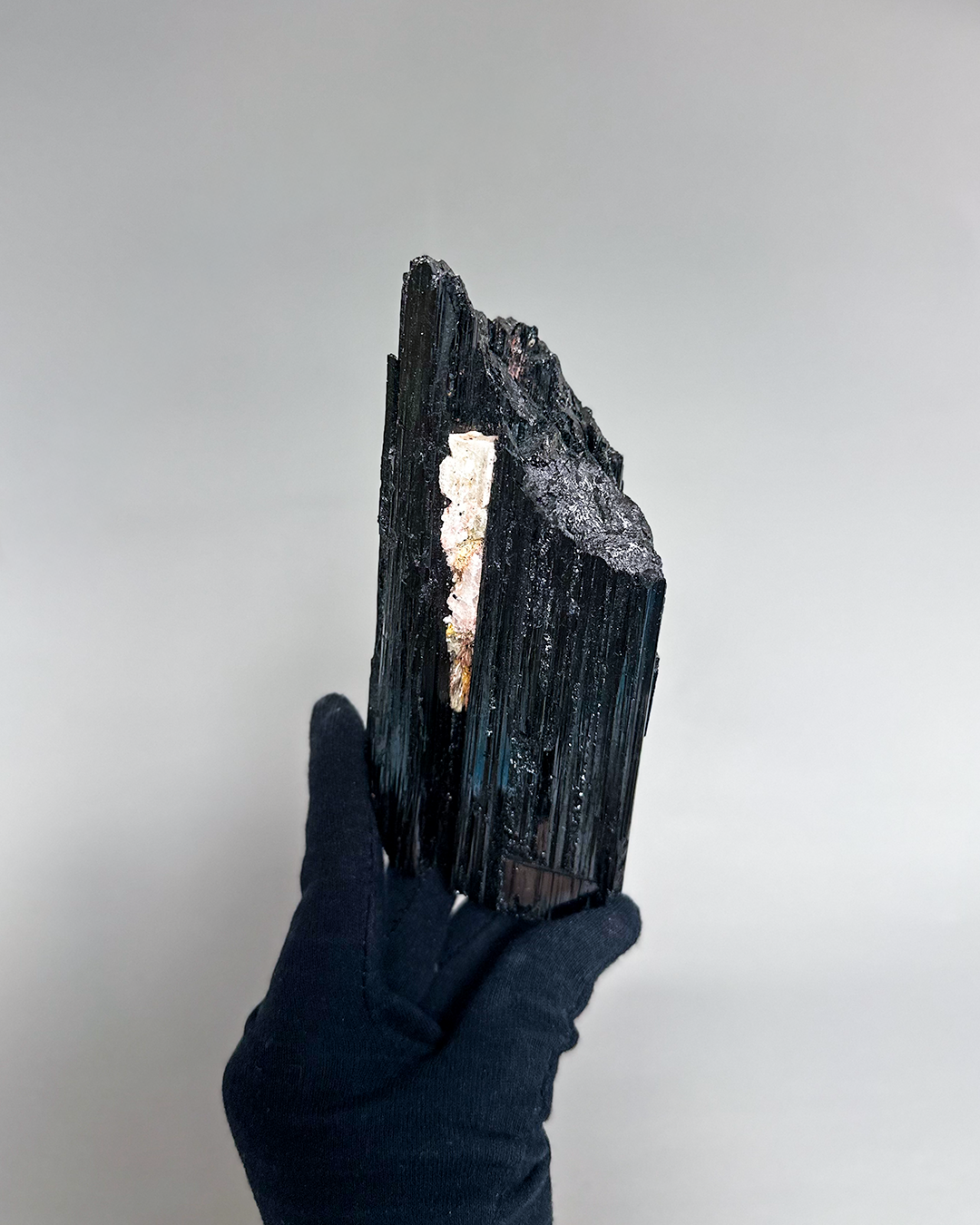 Black Tourmaline Log