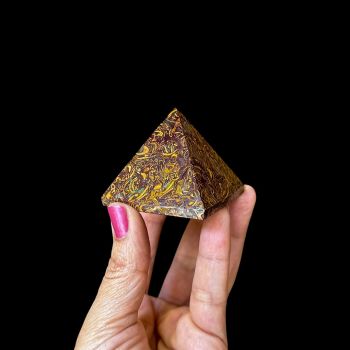 Miriam Stone, Pyramid