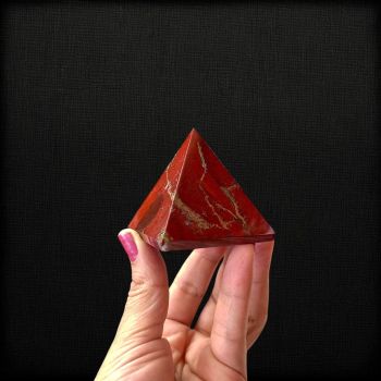 Red Jasper, Pyramid