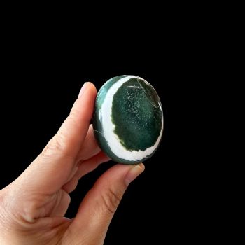 Green Sardonyx Palm Stone